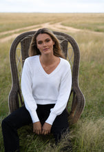 Load image into Gallery viewer, Valley Jumper - White