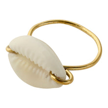 Load image into Gallery viewer, cowrie ring