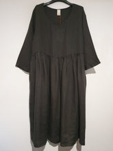 Load image into Gallery viewer, Montaigne Paris Italian Linen Tuscany Dress Journee Baggy Linen Dress The Corner Store Yamba