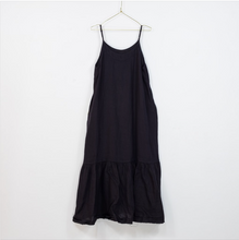 Load image into Gallery viewer, Montaigne Paris Italian Linen Sophia Dress