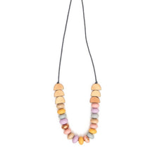 Load image into Gallery viewer, Hilly Mentos necklace