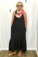 Load image into Gallery viewer, Montaigne Paris Italian Linen Sophia Dress